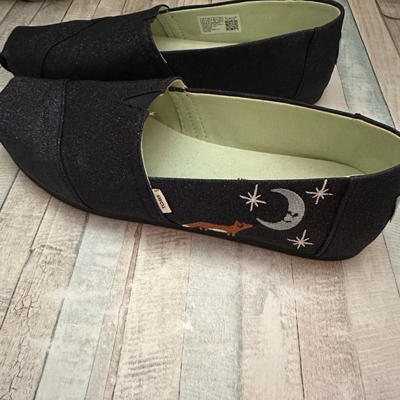 Toms Alpagarta Sparkly Black Slip-Ons Size 8.5 - Picture 1 of 3